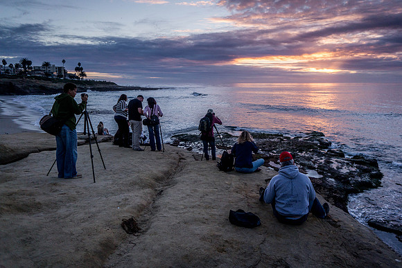 20121117-006-NEX7